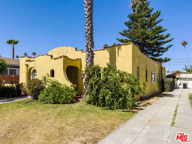 3857 2nd Avenue, Los Angeles, California 90008