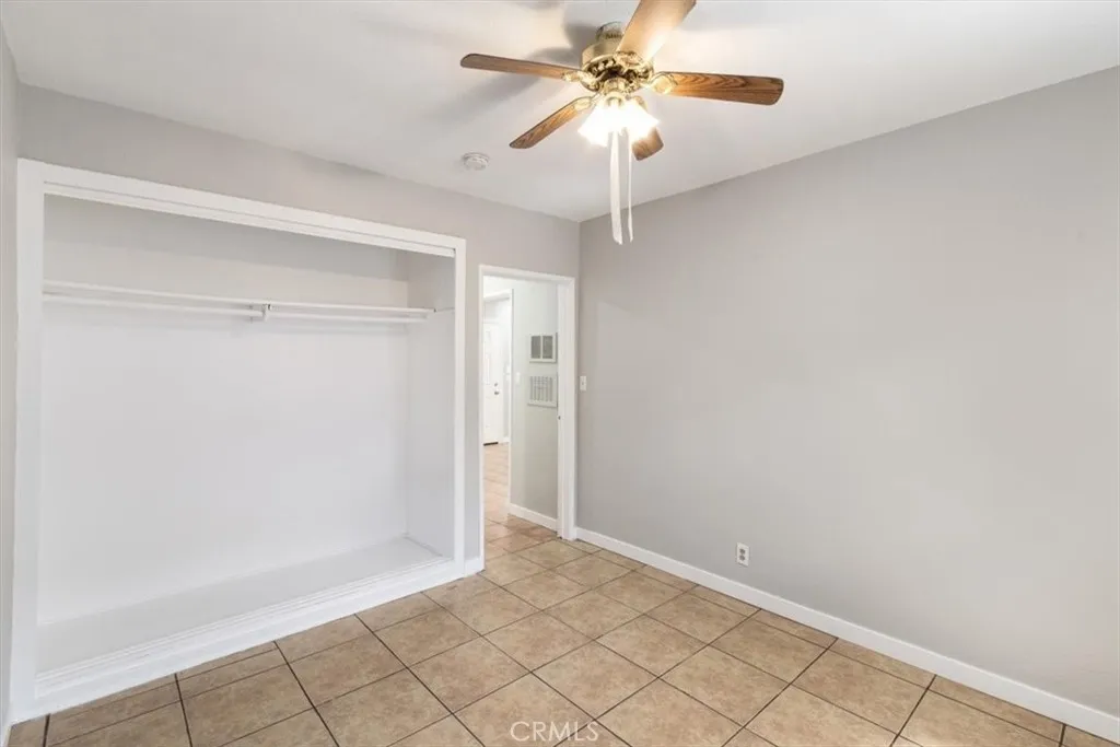 VACANT 1 BED UNIT