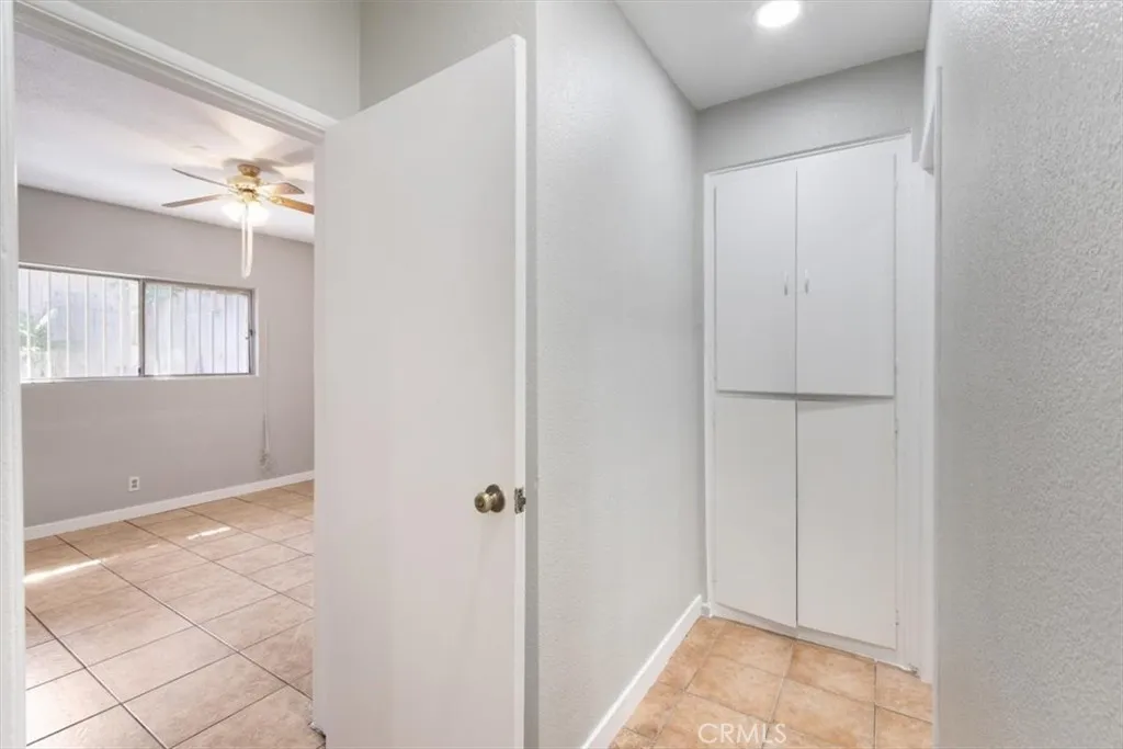 VACANT 1 BED UNIT