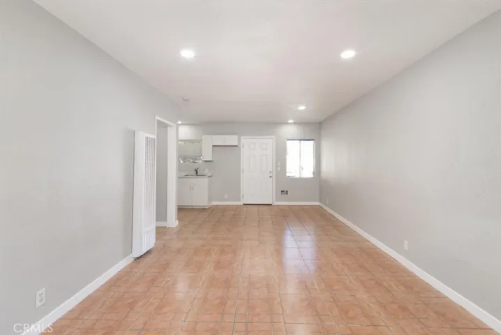 146 W 81st, Los Angeles, California 90003