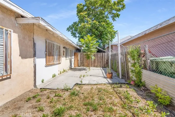 146 W 81st, Los Angeles, California 90003