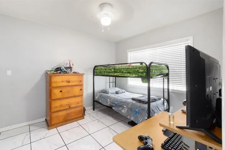 146 W 81st, Los Angeles, California 90003