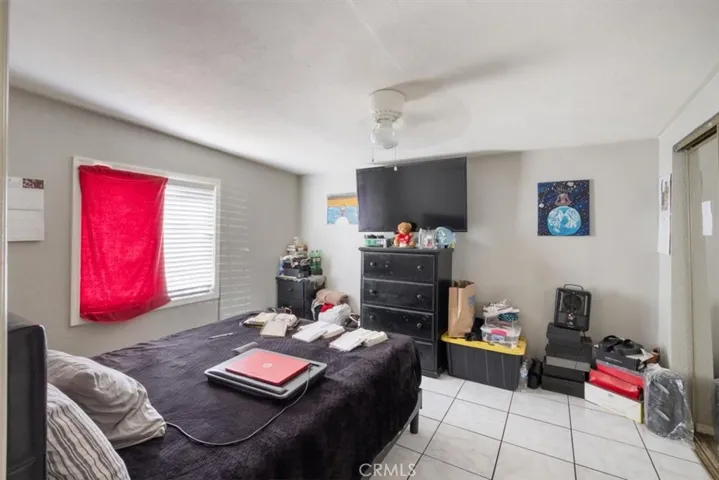 146 W 81st, Los Angeles, California 90003