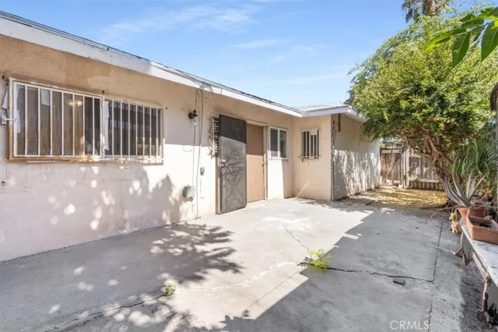 146 W 81st, Los Angeles, California 90003