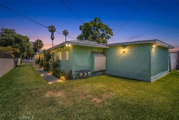 146 W 81st, Los Angeles, California 90003