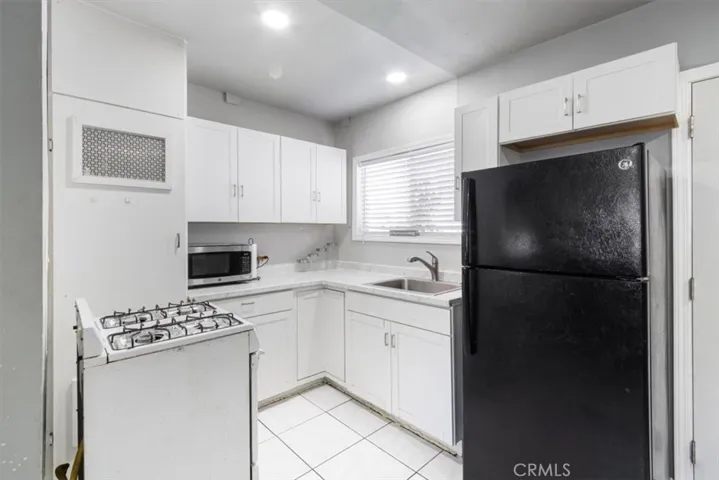 146 W 81st, Los Angeles, California 90003