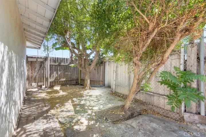 VACANT 1 BED UNIT
