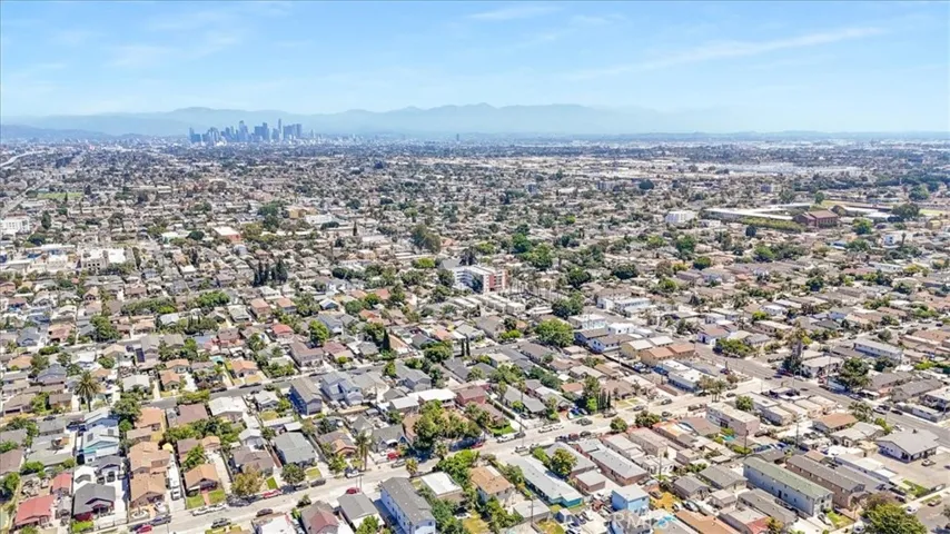 146 W 81st, Los Angeles, California 90003