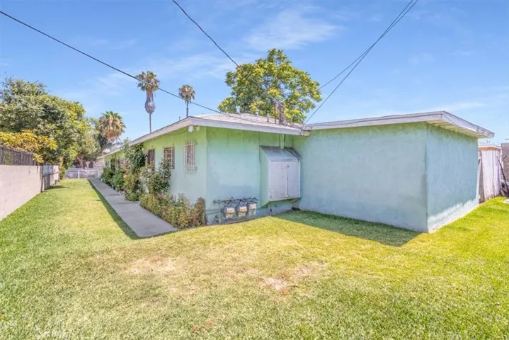 146 W 81st, Los Angeles, California 90003