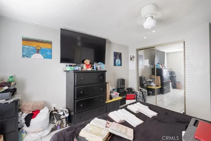 146 W 81st, Los Angeles, California 90003