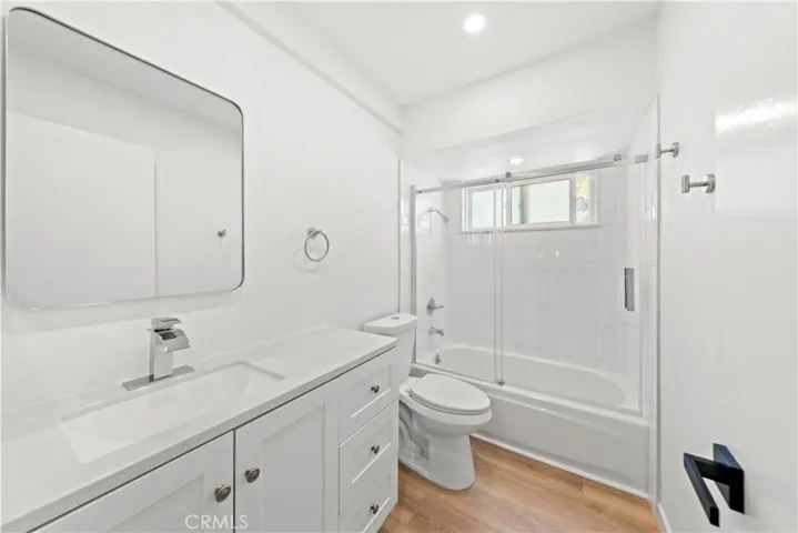15369 Violetlane Way, Canyon Country, California 91387