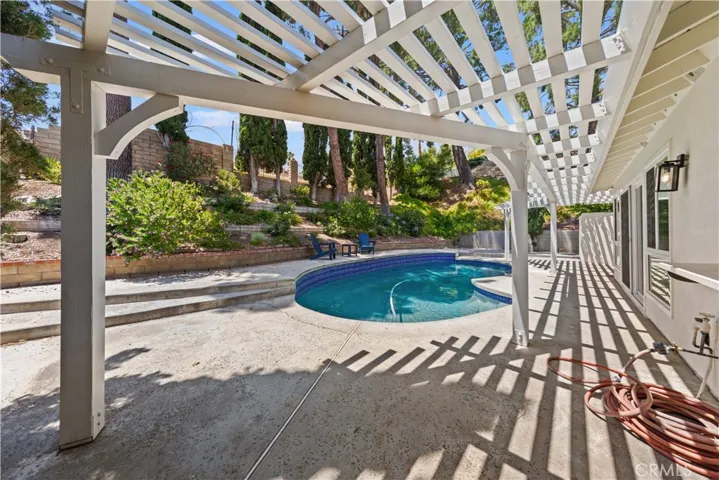 15369 Violetlane Way, Canyon Country, California 91387
