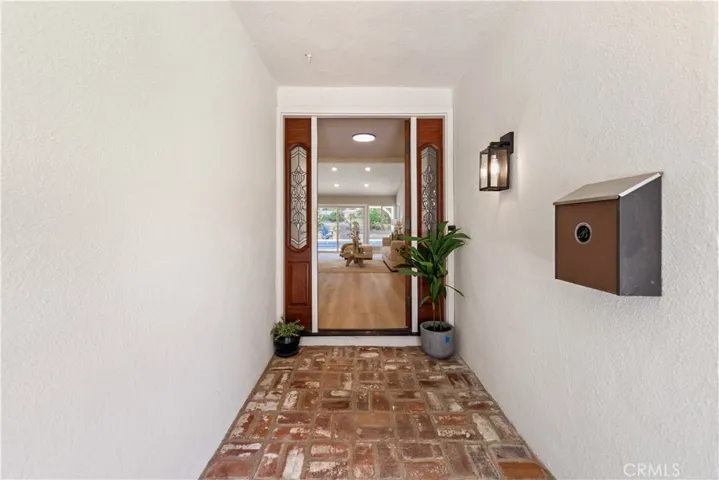 15369 Violetlane Way, Canyon Country, California 91387