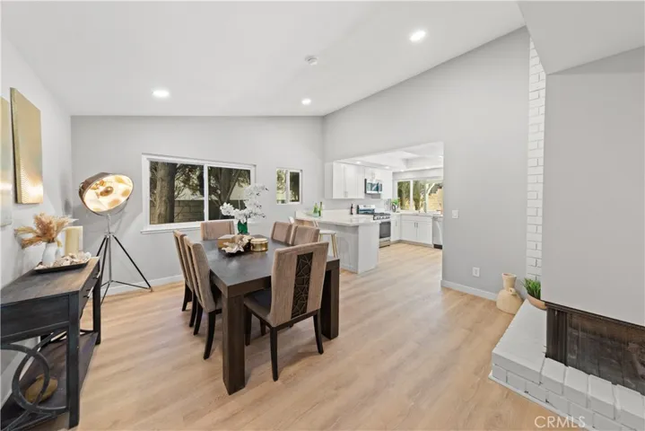 15369 Violetlane Way, Canyon Country, California 91387