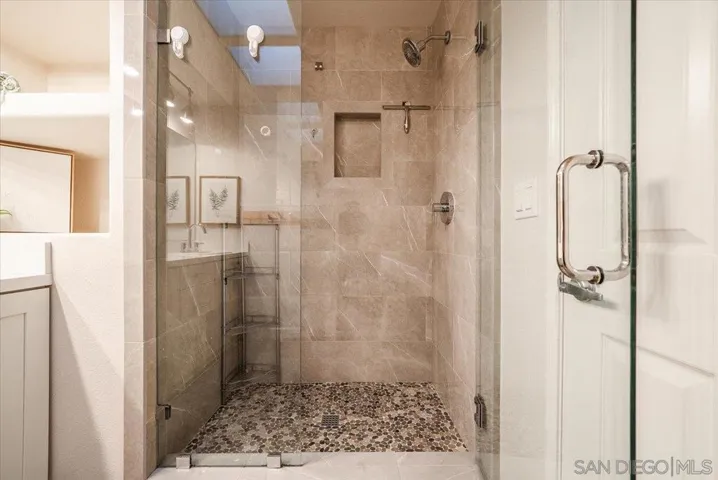 4250 Clearview Dr, Carlsbad, California 92008