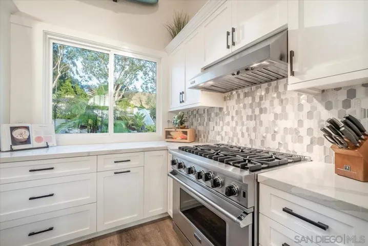 4250 Clearview Dr, Carlsbad, California 92008