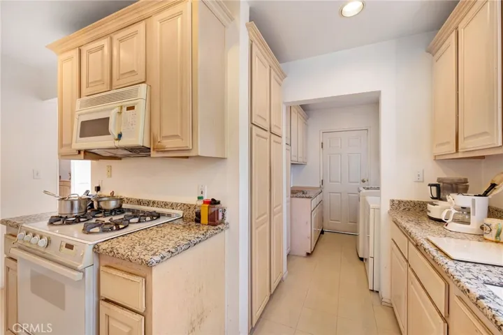 2765 Colby, Los Angeles, California 90064
