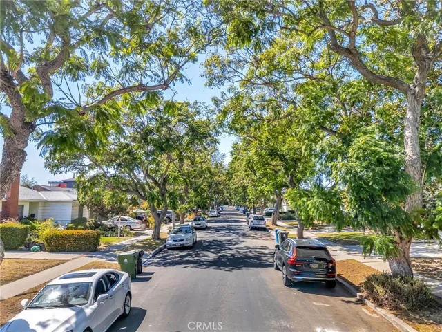 2765 Colby, Los Angeles, California 90064
