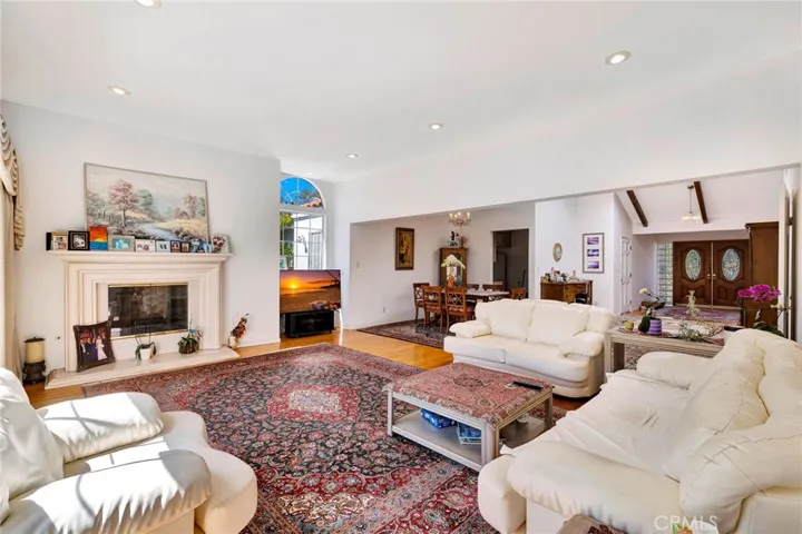 2765 Colby, Los Angeles, California 90064