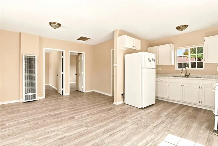 652 W 87th, Los Angeles, California 90044