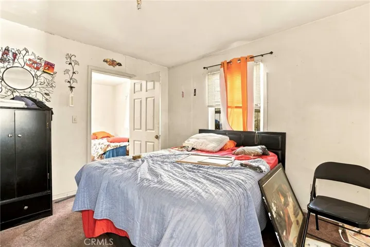 652 W 87th, Los Angeles, California 90044