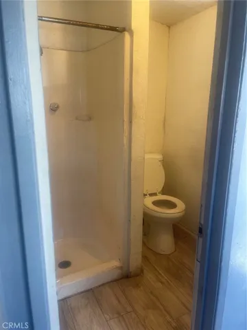652 W 87th, Los Angeles, California 90044