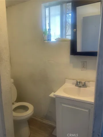 652 W 87th, Los Angeles, California 90044