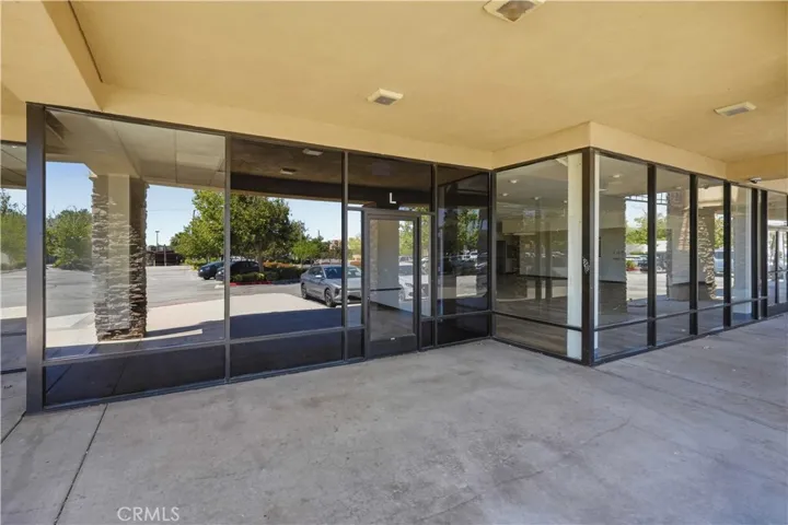 2140 E Palmdale Boulevard L, Palmdale, California 93550