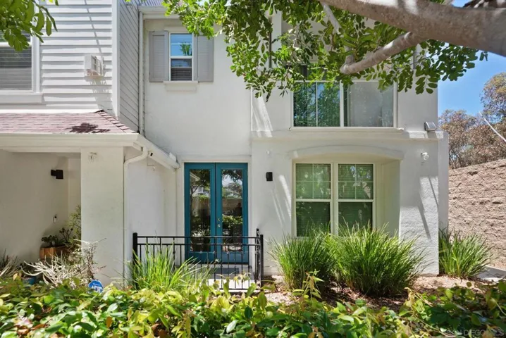 750 Harbor Cliff 105, Oceanside, California 92054