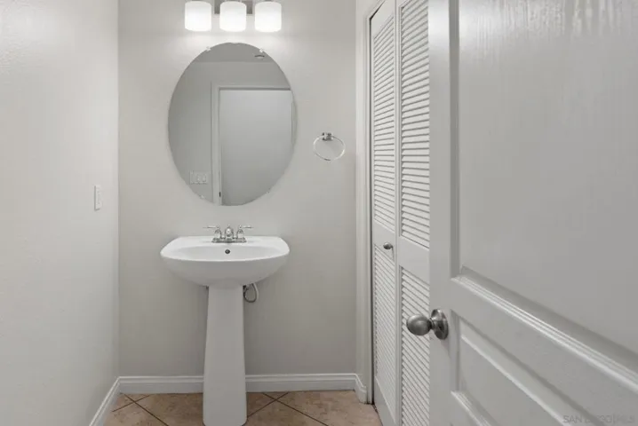 750 Harbor Cliff 105, Oceanside, California 92054
