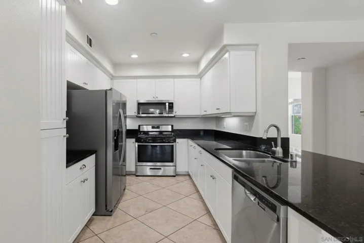 750 Harbor Cliff 105, Oceanside, California 92054