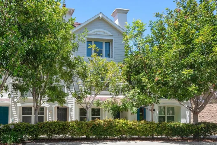 750 Harbor Cliff 105, Oceanside, California 92054
