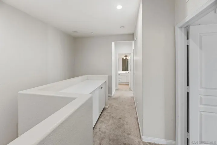 750 Harbor Cliff 105, Oceanside, California 92054
