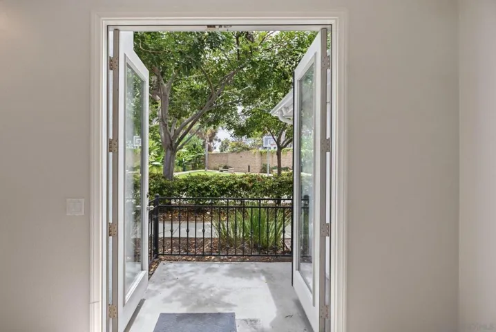 750 Harbor Cliff 105, Oceanside, California 92054