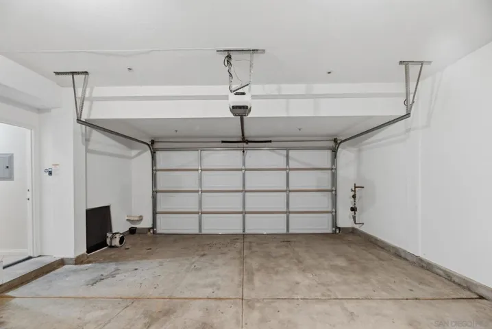 750 Harbor Cliff 105, Oceanside, California 92054