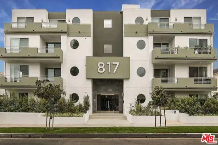 817 N Alfred Street 201, Los Angeles, California 90069