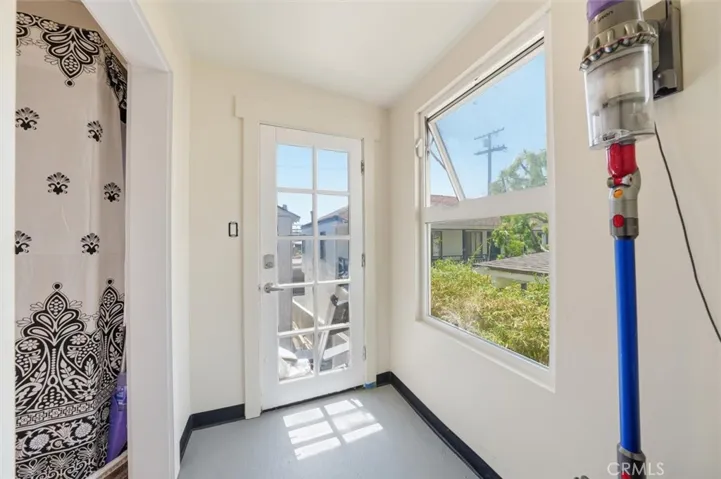 701 Manhattan Avenue, Hermosa Beach, California 90254