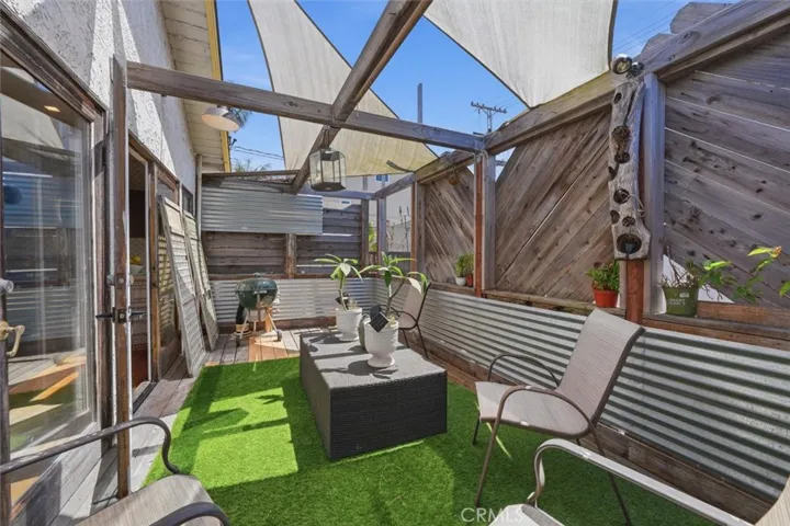 701 Manhattan Avenue, Hermosa Beach, California 90254