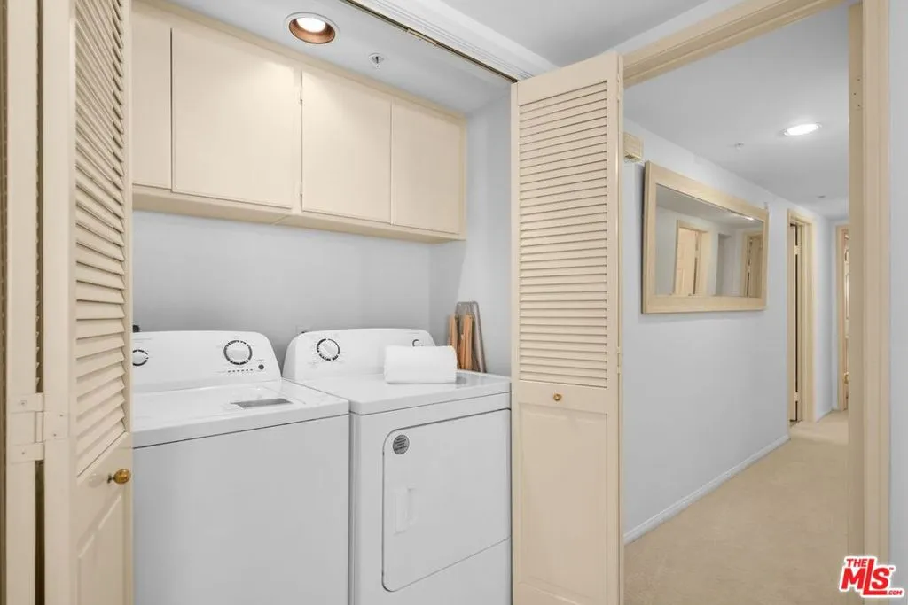 Laundry in unit