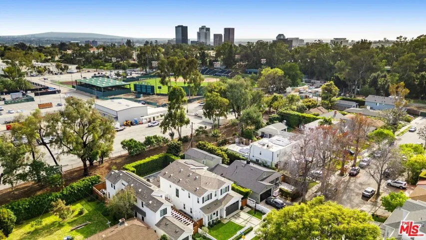 11380 Waterford St, Los Angeles, California 90049