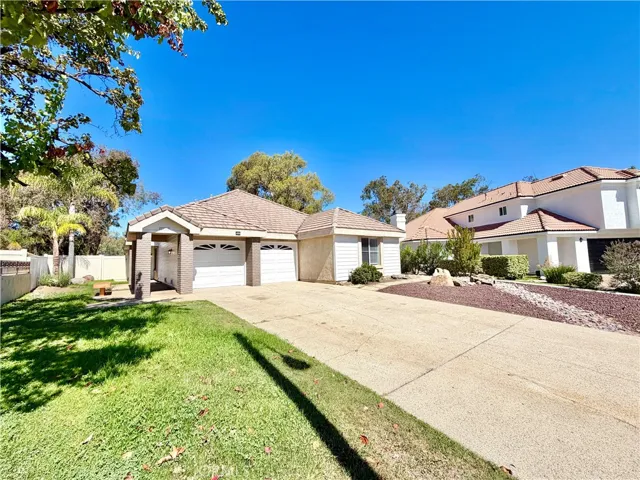 22988 Joaquin Ridge Drive, Murrieta, California 92562