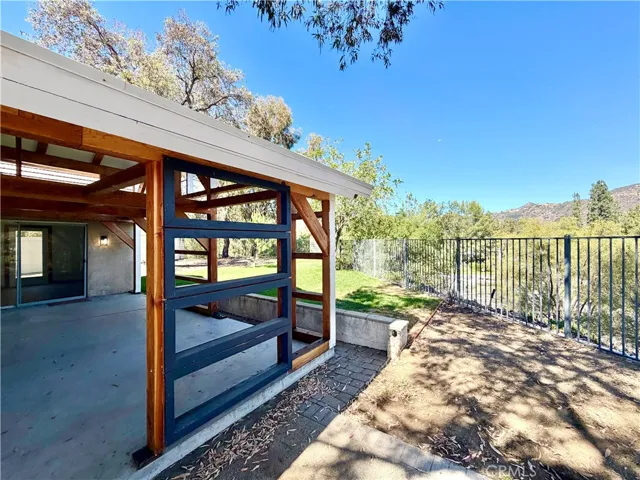 22988 Joaquin Ridge Drive, Murrieta, California 92562