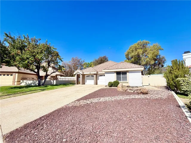 22988 Joaquin Ridge Drive, Murrieta, California 92562