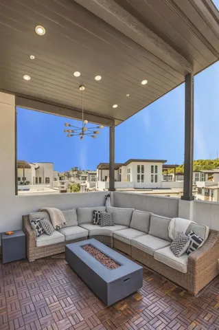2854 Avella, San Diego, California 92108