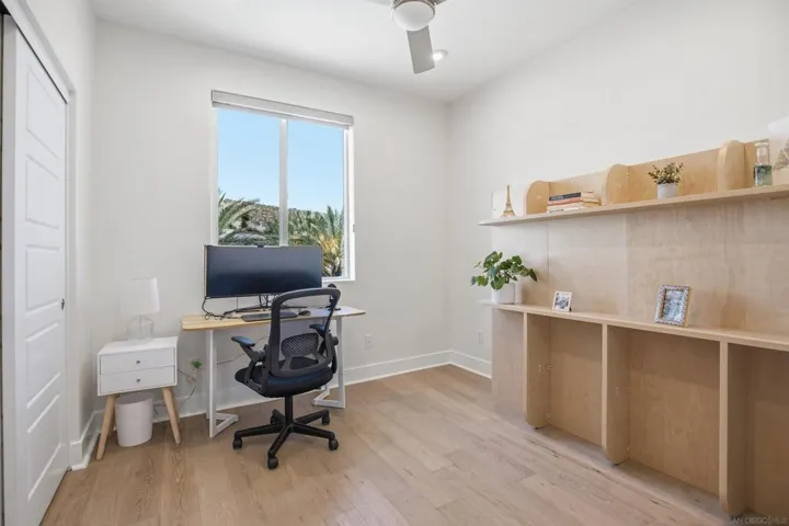 2854 Avella, San Diego, California 92108
