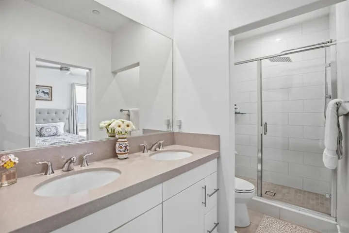2854 Avella, San Diego, California 92108