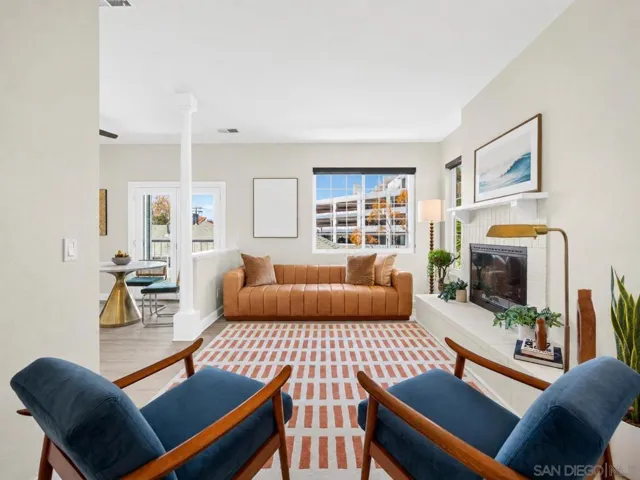 4204 3rd 7, San Diego, California 92103