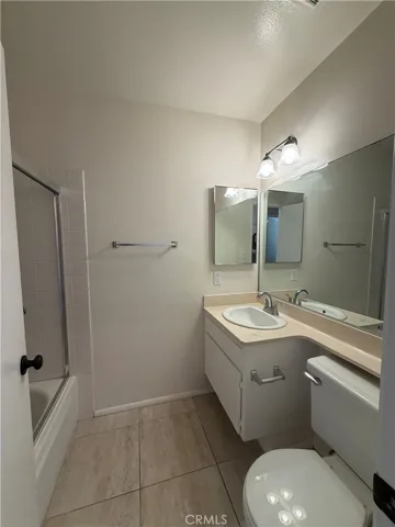 2624 N Tustin Avenue D, Santa Ana, California 92705