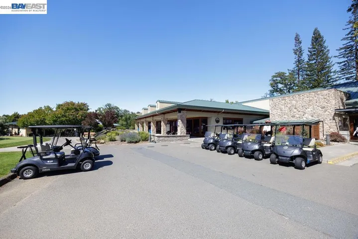 2520 Ptarmigan 1, Walnut Creek, California 94595