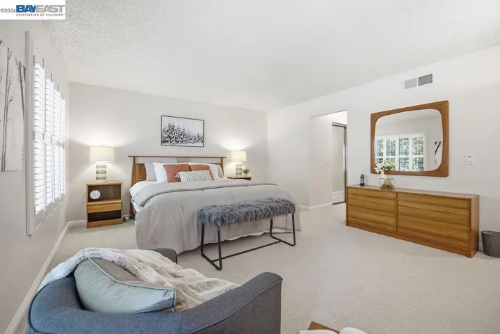 2520 Ptarmigan 1, Walnut Creek, California 94595